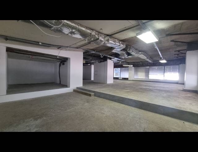 336M² RETAIL TO LET IN CAPE TOWN CITY CENTRE
